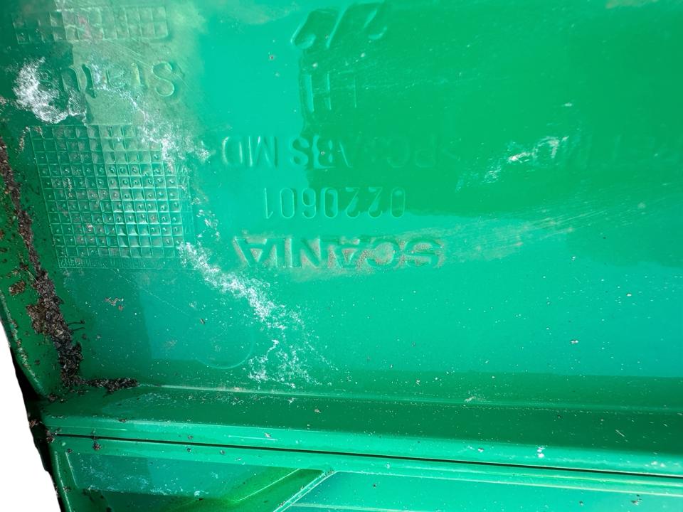 Kabinos šoninis spoileris 0220601 Scania R II 2018