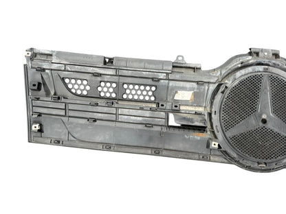 Kapoto grotelės A9607500618 Mercedes-Benz Trucks ACTROS MP4 / MP5 2018