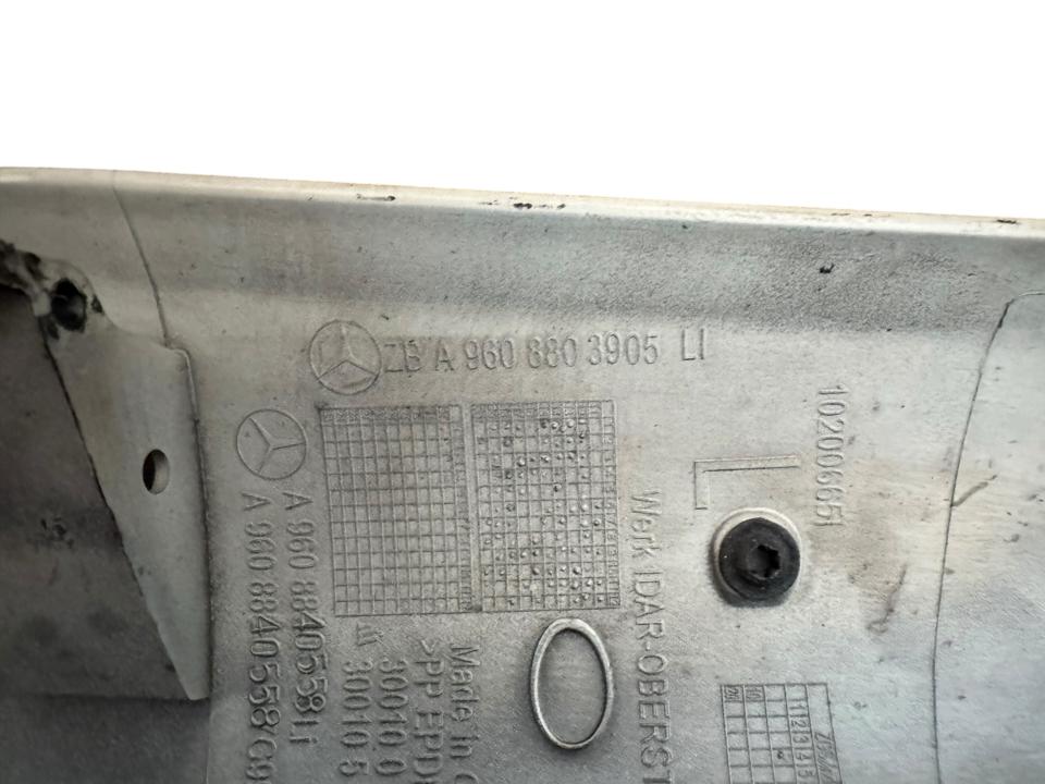 Plastic trim A9608803905 Mercedes-Benz Trucks ACTROS MP4 / MP5 2018
