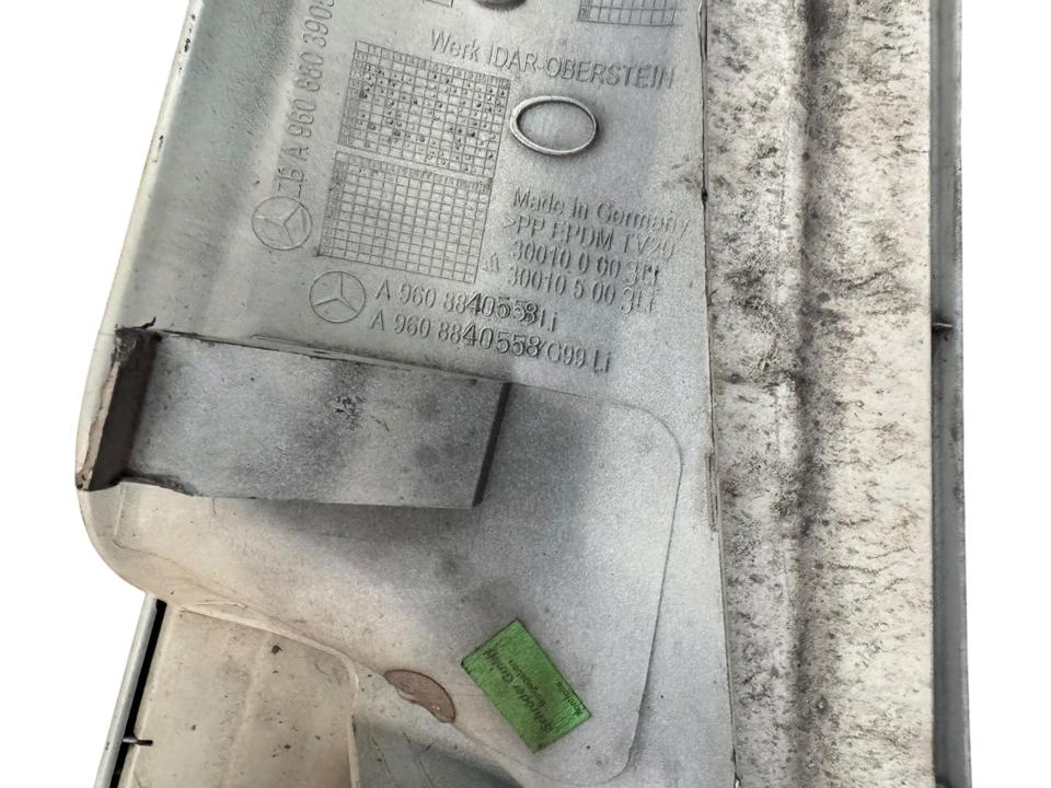 Plastic trim A9608803905 Mercedes-Benz Trucks ACTROS MP4 / MP5 2018