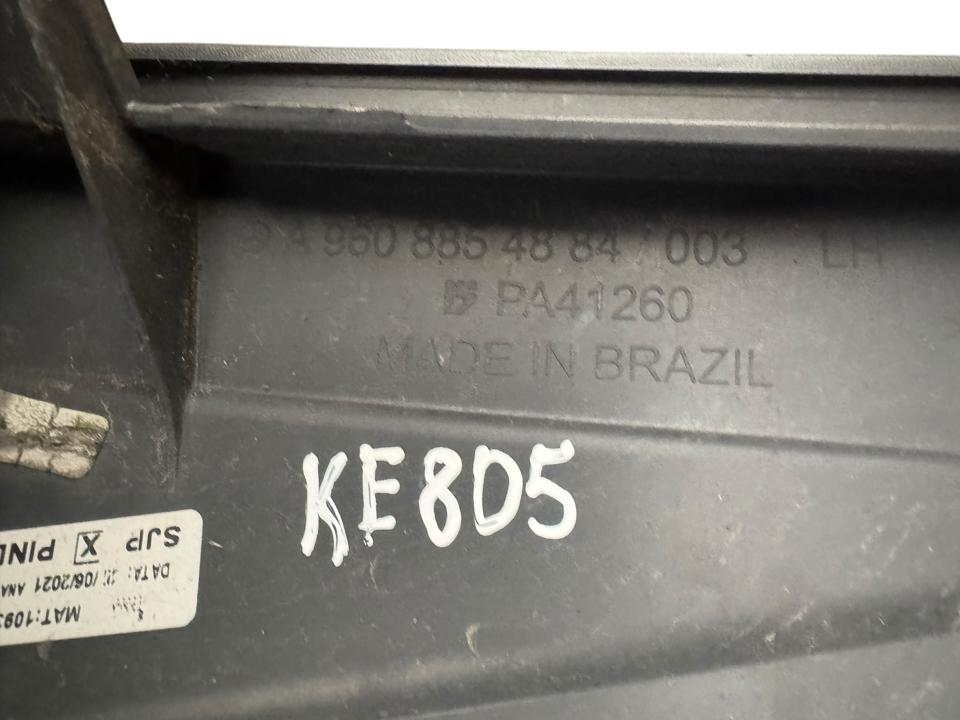 Plastic trim A9608854884 Mercedes-Benz Trucks ACTROS MP4 / MP5 2018