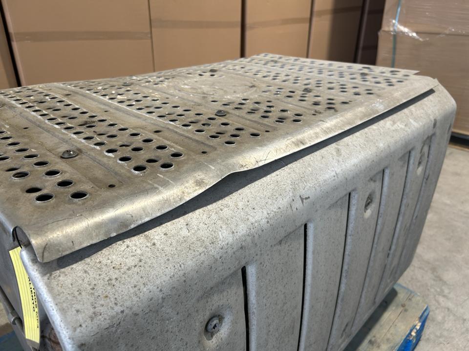 Exhaust catalyst A0094905612 Mercedes-Benz Trucks ACTROS MP4 / MP5 2017