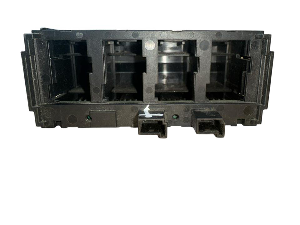 Interior control switches A9605400046 Mercedes-Benz Trucks ACTROS MP4 / MP5 2018