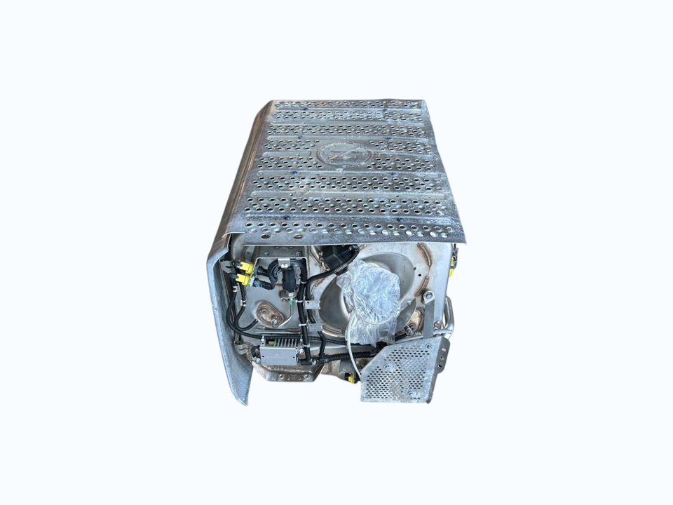 NEW Mercedes Benz Actros MP4 exhaust catalyst A0084901212