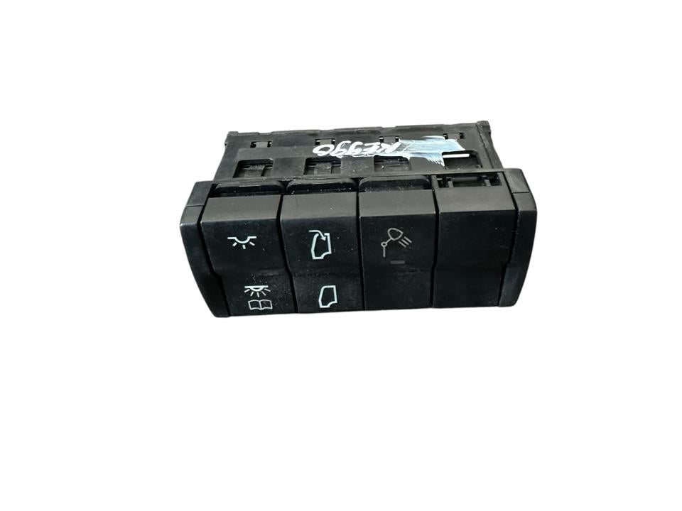 Interior control switches A9605400046 Mercedes-Benz Trucks ACTROS MP4 / MP5 2018