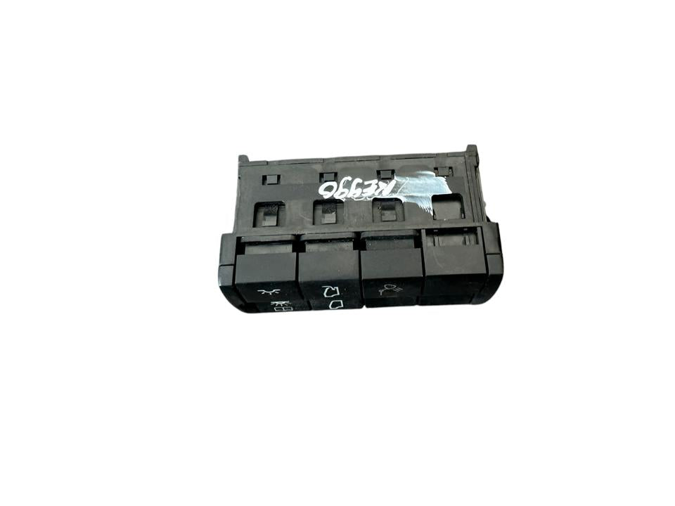 Interior control switches A9605400046 Mercedes-Benz Trucks ACTROS MP4 / MP5 2018