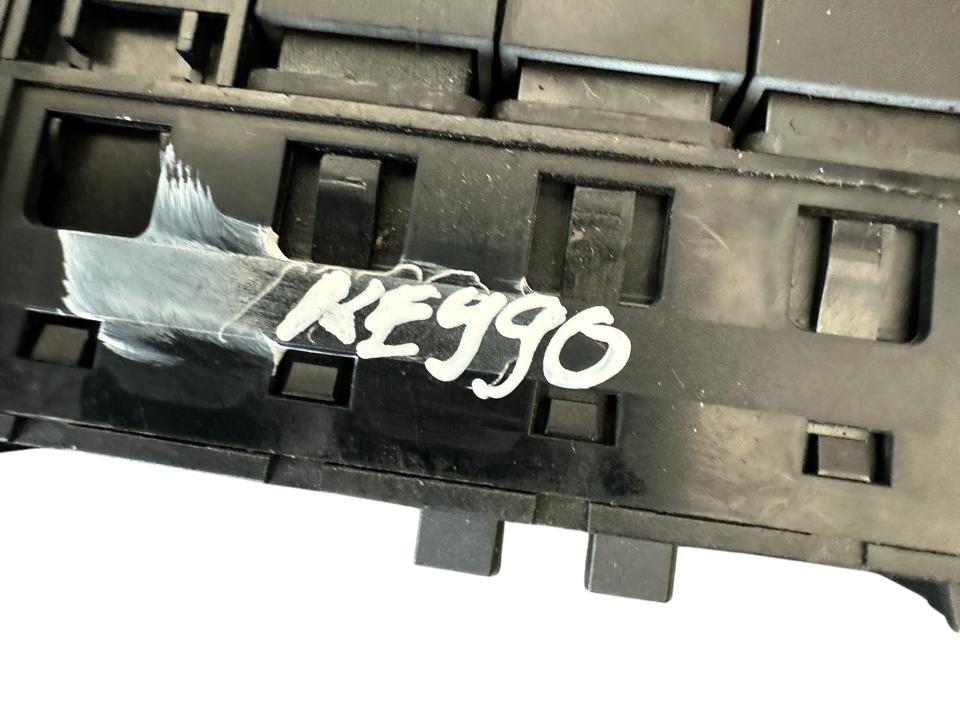 Interior control switches A9605400046 Mercedes-Benz Trucks ACTROS MP4 / MP5 2018