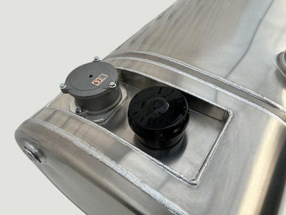 NEW combined Volvo / Renault 115L hydraulic / 485L fuel tank 710x690x1470