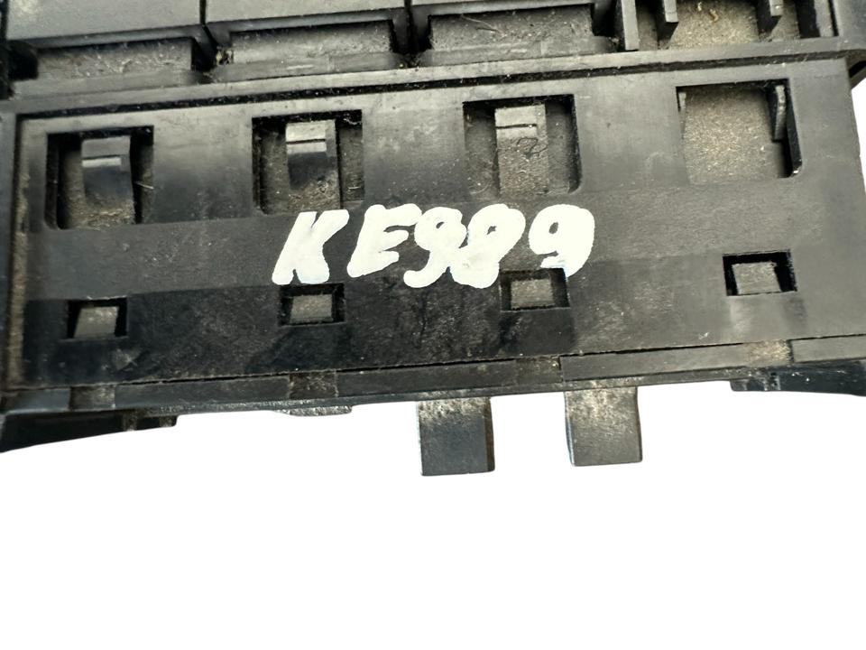 Interior control switches A9605400046 Mercedes-Benz Trucks ACTROS MP4 / MP5 2018