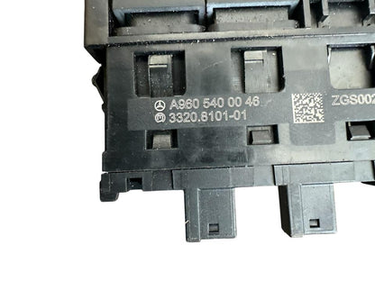 Interior control switches A9605400046 Mercedes-Benz Trucks ACTROS MP4 / MP5 2018