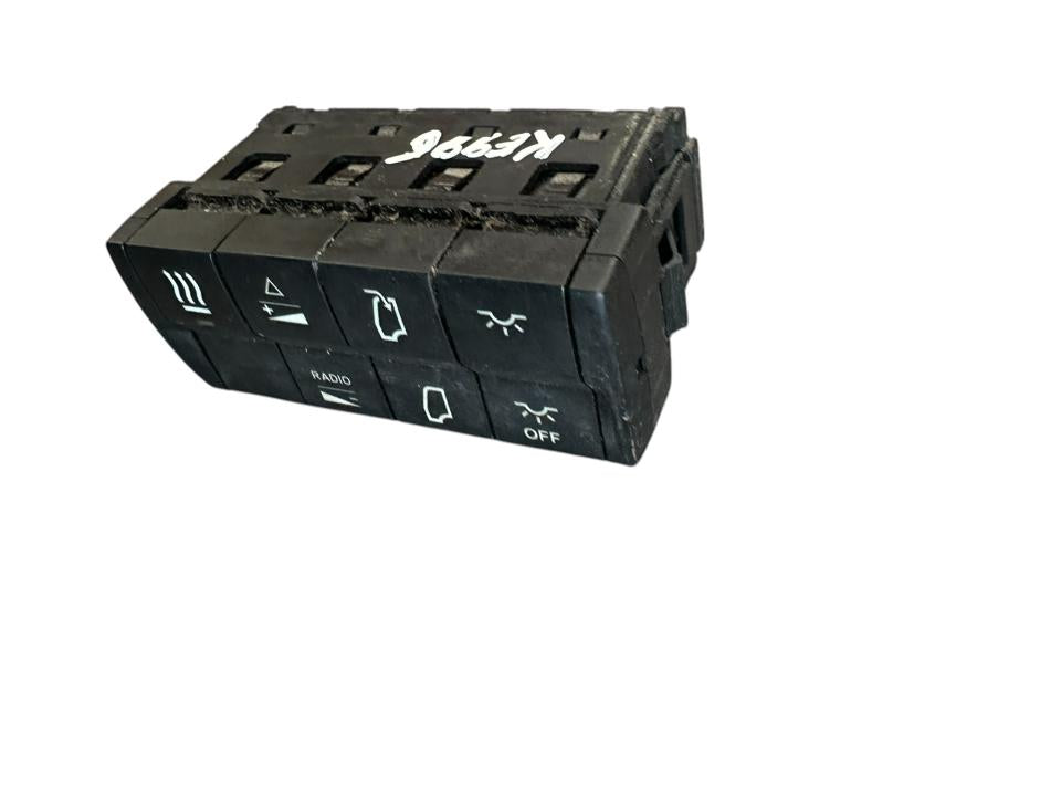 Interior control switches A9605400046 Mercedes-Benz Trucks ACTROS MP4 / MP5 2018