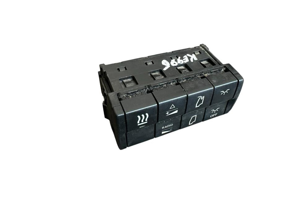 Interior control switches A9605400046 Mercedes-Benz Trucks ACTROS MP4 / MP5 2018