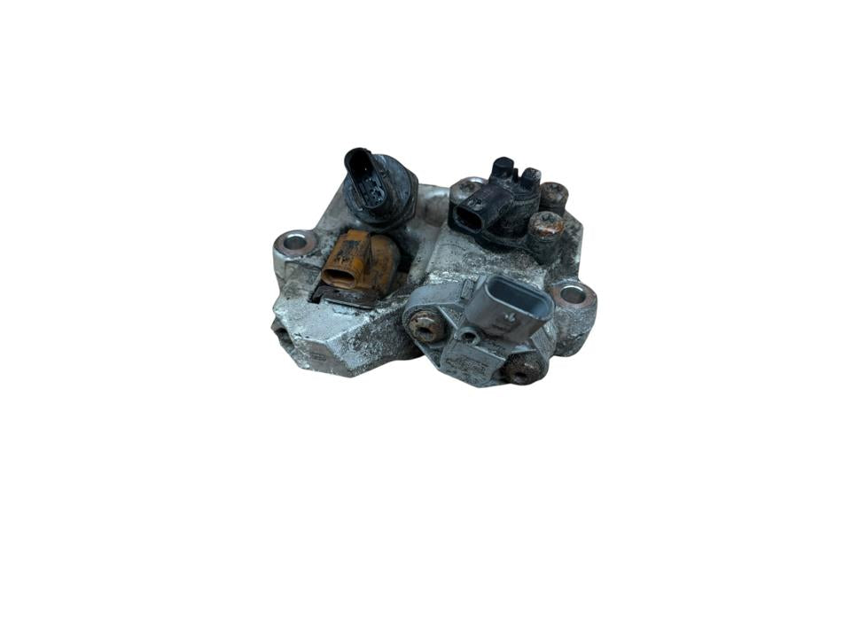 Клапан дозирования топлива A4720700555 Mercedes-Benz Trucks ACTROS MP4 / MP5 2021