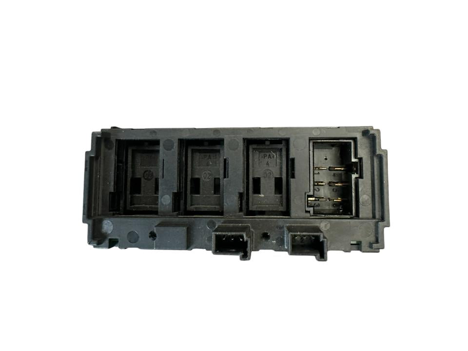 Jungikliai kabinoje A9605400046 Mercedes-Benz Trucks ACTROS MP4 / MP5 2018