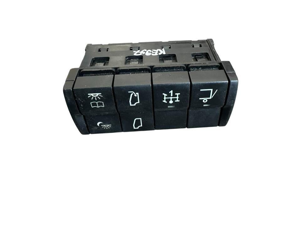Interior control switches A9605400046 Mercedes-Benz Trucks ACTROS MP4 / MP5 2018