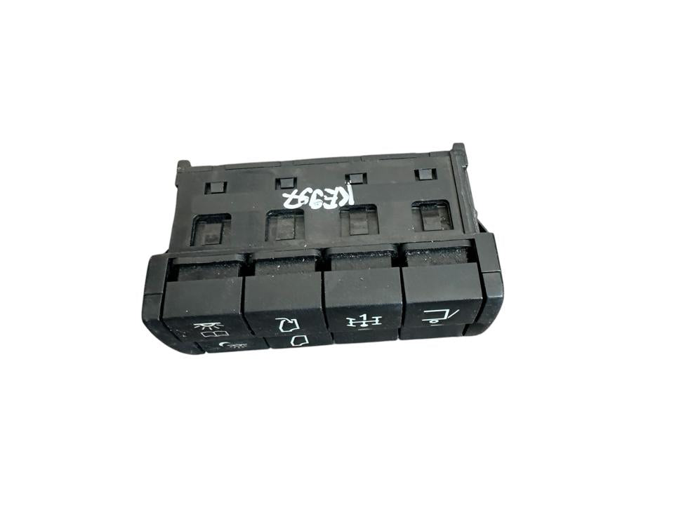 Interior control switches A9605400046 Mercedes-Benz Trucks ACTROS MP4 / MP5 2018