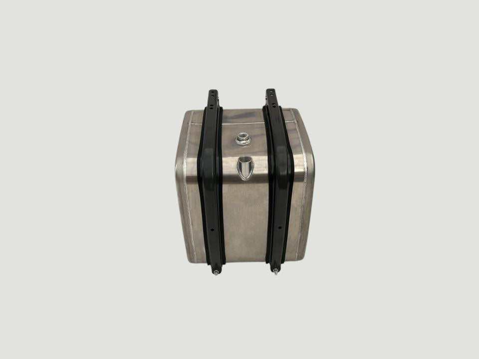 NEW Hydraulic tank 230L 620x675x600 with double adapter