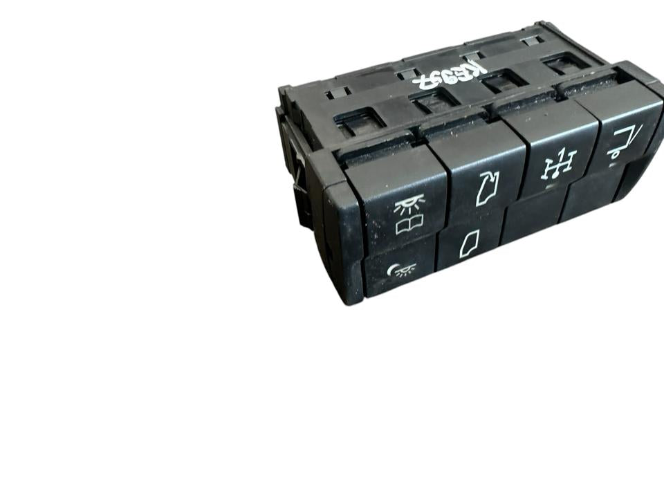 Interior control switches A9605400046 Mercedes-Benz Trucks ACTROS MP4 / MP5 2018