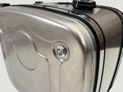 NEW Hydraulic tank 200L 620x675x500 with double adapter