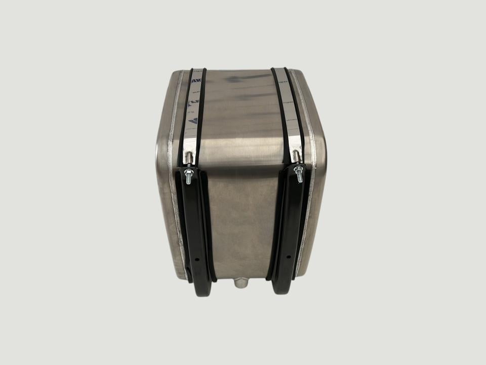 NEW Hydraulic tank 200L 620x675x500 with double adapter