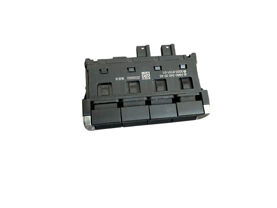 Interior control switches A9605400046 Mercedes-Benz Trucks ACTROS MP4 / MP5 2018