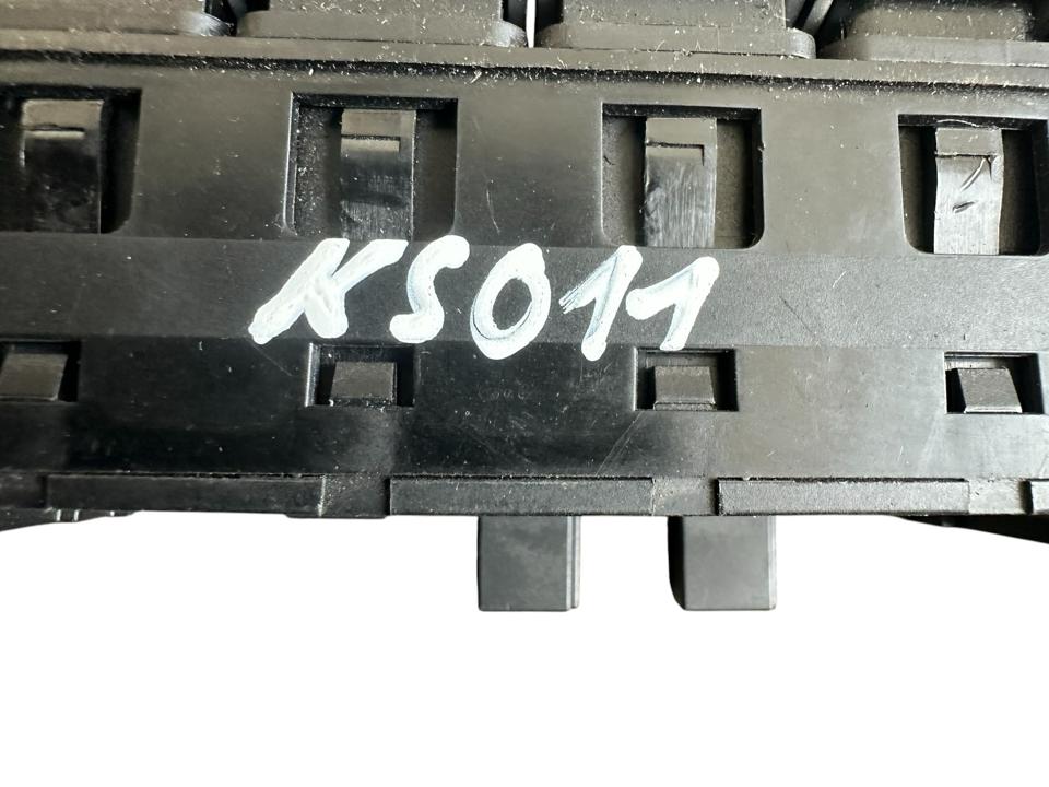 Interior control switches A9605400046 Mercedes-Benz Trucks ACTROS MP4 / MP5 2018