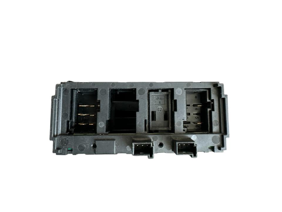 Jungikliai kabinoje A9605400046 Mercedes-Benz Trucks ACTROS MP4 / MP5 2018