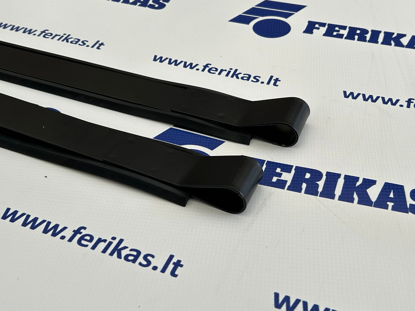 MAN bracket strap 350x615