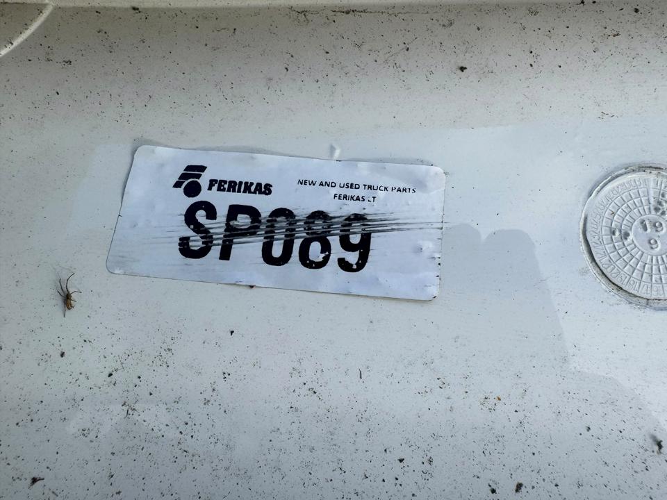 Kabinos kampinis spoileris 81629100140 MAN Trucks TGX I 2019