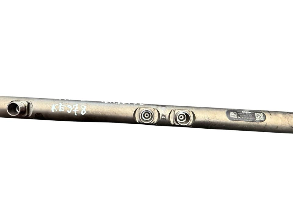 Топливная рампа A4710780745 Mercedes-Benz Trucks ACTROS MP4 / MP5 2021