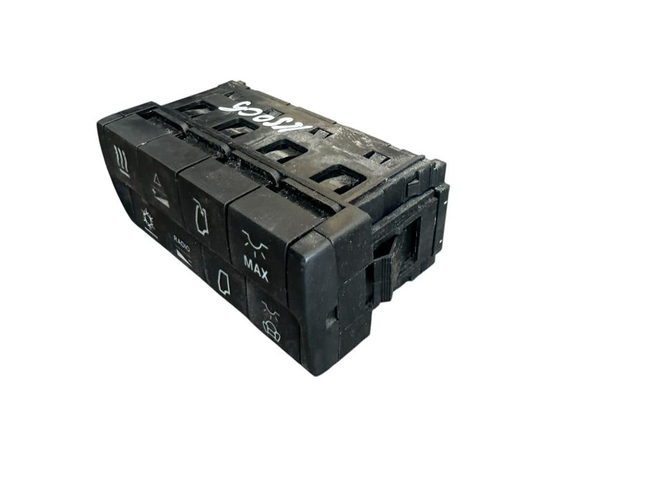Interior control switches A9605400046 Mercedes-Benz Trucks ACTROS MP4 / MP5 2018