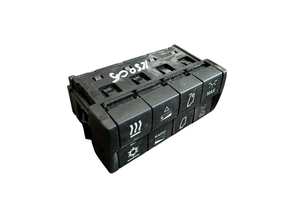 Interior control switches A9605400046 Mercedes-Benz Trucks ACTROS MP4 / MP5 2018