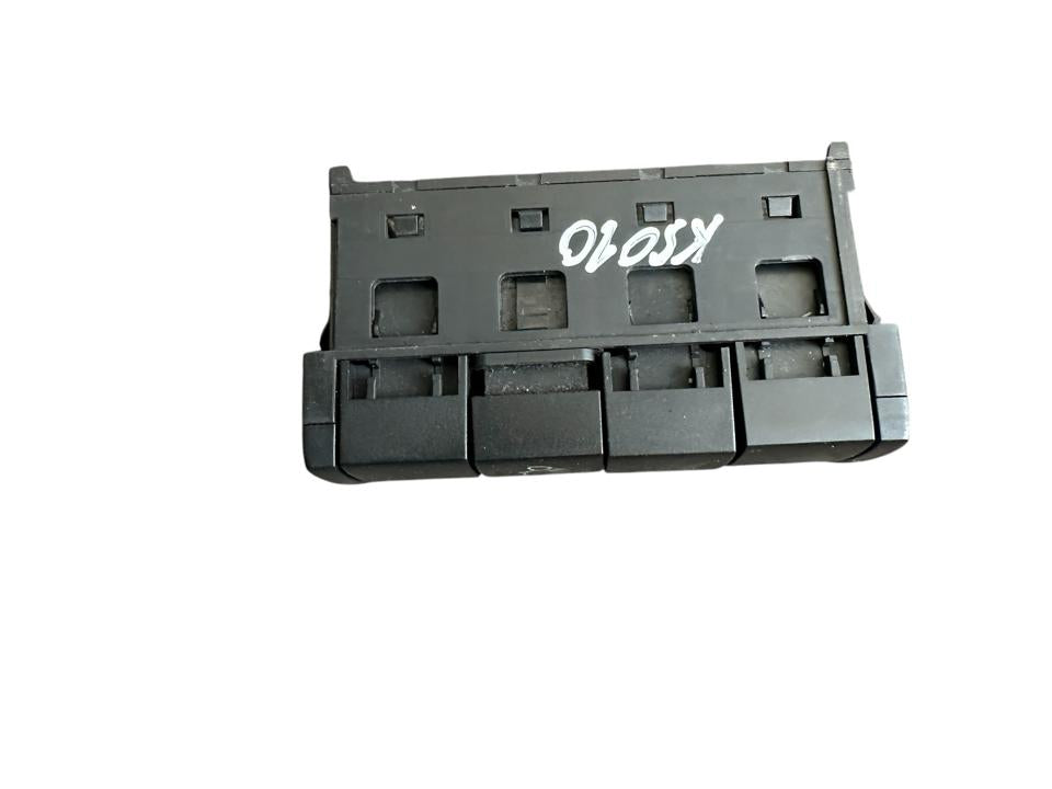 Interior control switches A9605400246 Mercedes-Benz Trucks ACTROS MP4 / MP5 2018
