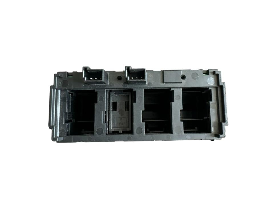 Interior control switches A9605400246 Mercedes-Benz Trucks ACTROS MP4 / MP5 2018