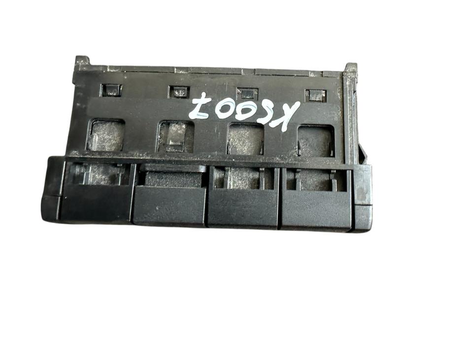 Interior control switches A9605400046 Mercedes-Benz Trucks ACTROS MP4 / MP5 2018