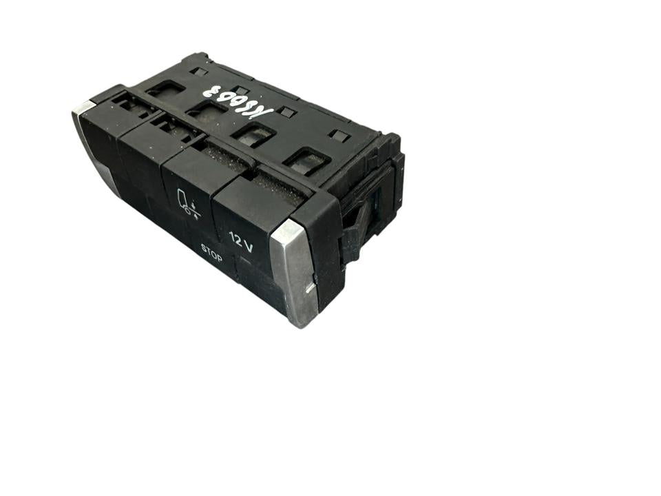 Interior control switches A9605400246 Mercedes-Benz Trucks ACTROS MP4 / MP5 2018