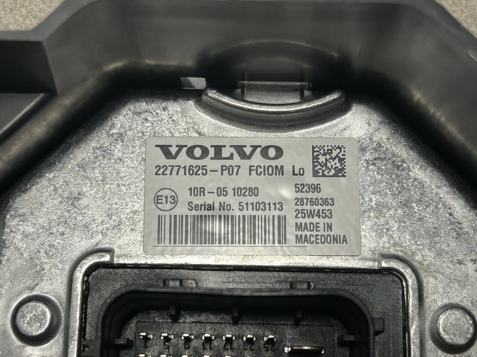 NEW Volvo / Renault FCIOM control unit 22771625