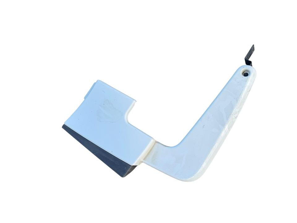 Cab corner spoiler 84164231 Volvo Trucks FH II 2018
