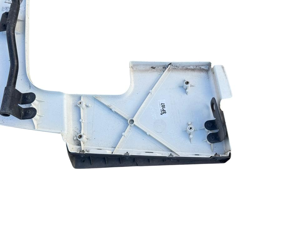 Cab corner spoiler 84164231 Volvo Trucks FH II 2018