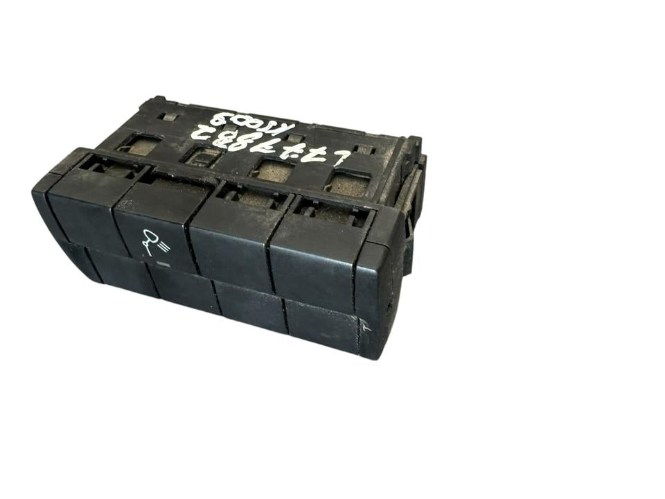 Interior control switches A9605400046 Mercedes-Benz Trucks ACTROS MP4 / MP5 2018