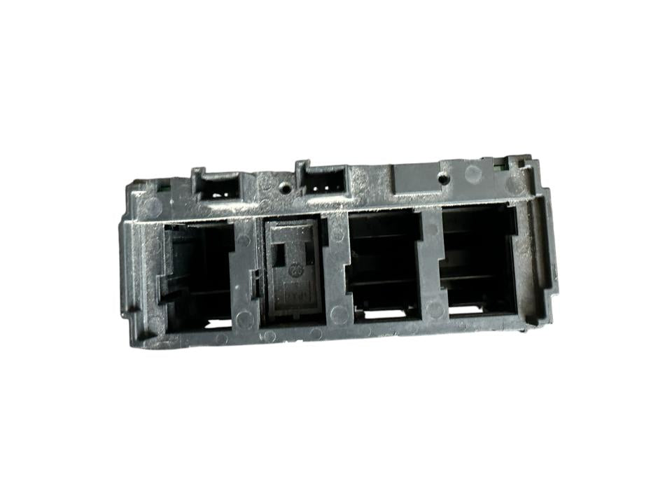 Interior control switches A9605400046 Mercedes-Benz Trucks ACTROS MP4 / MP5 2018