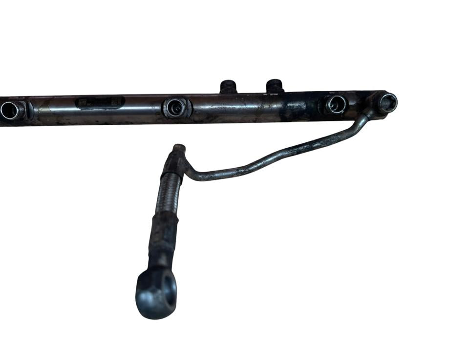 Fuel rail A4710780245 Mercedes-Benz Trucks ACTROS MP4 / MP5 2014