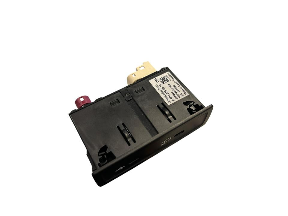 NEW Mercedes Benz interior charging port, type c A0068205826