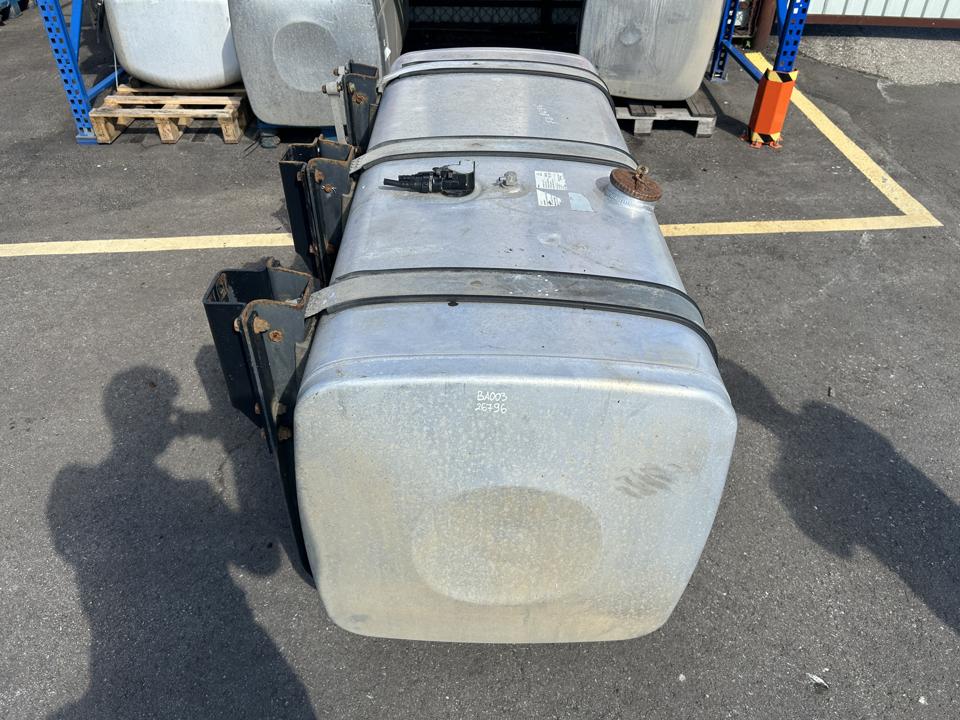 Fuel tank 81122015877 710L MAN Trucks TGX I 2016