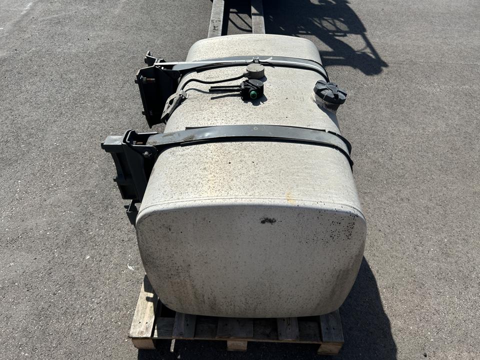 Fuel tank 1681824 430L DAF XF 2017