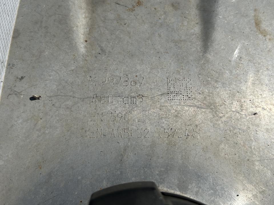 Fuel tank 1997367 400L DAF XF 2018