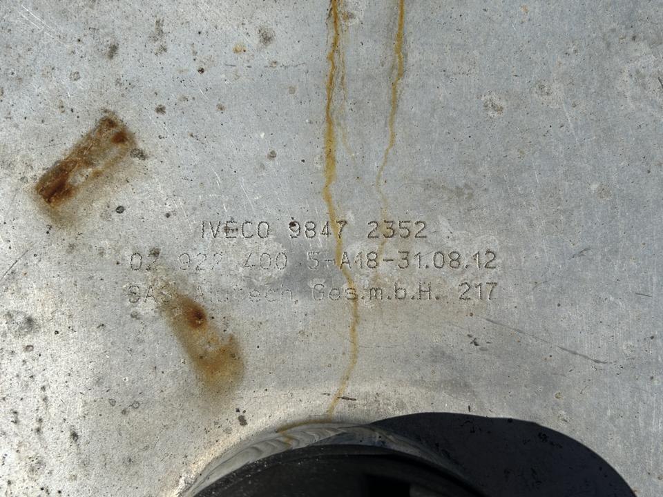 Fuel tank 98472352 400L Iveco Trucks STRALIS II 2012