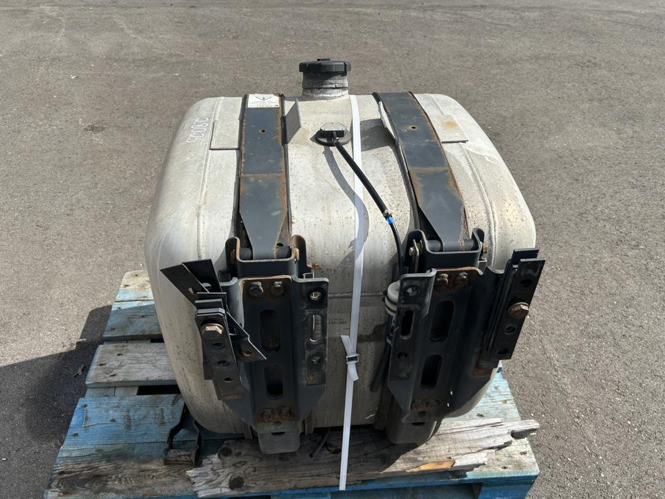 Fuel tank A9604703103 290L Mercedes-Benz Trucks ACTROS MP4 / MP5 2017