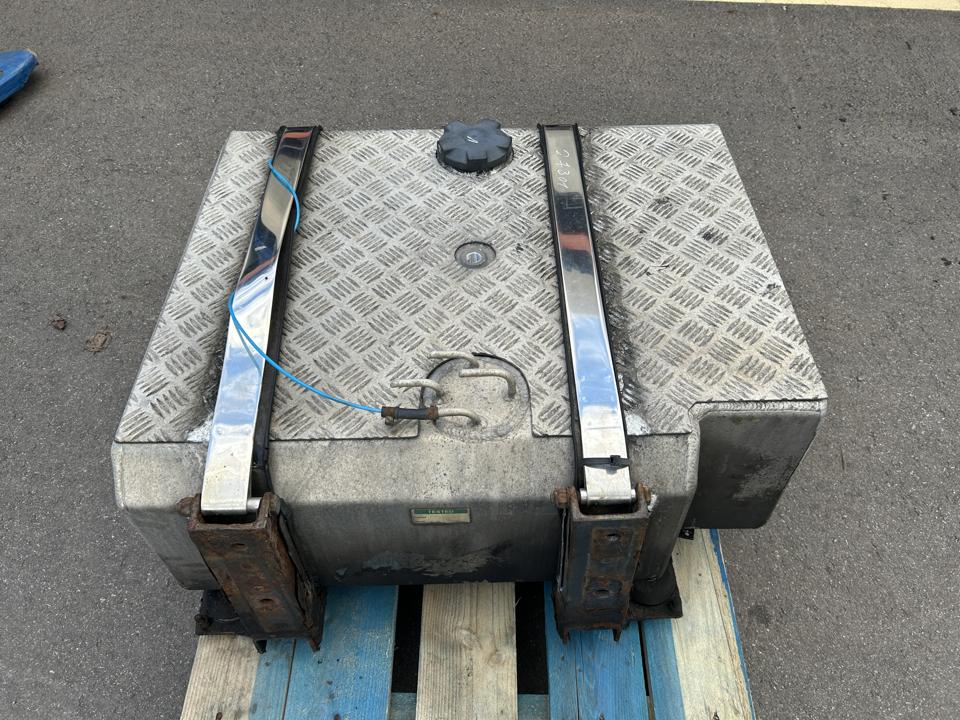Fuel tank Mercedes-Benz Trucks ACTROS MP4 / MP5 2017