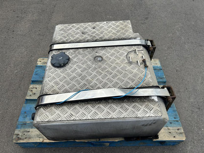 Fuel tank Mercedes-Benz Trucks ACTROS MP4 / MP5 2017